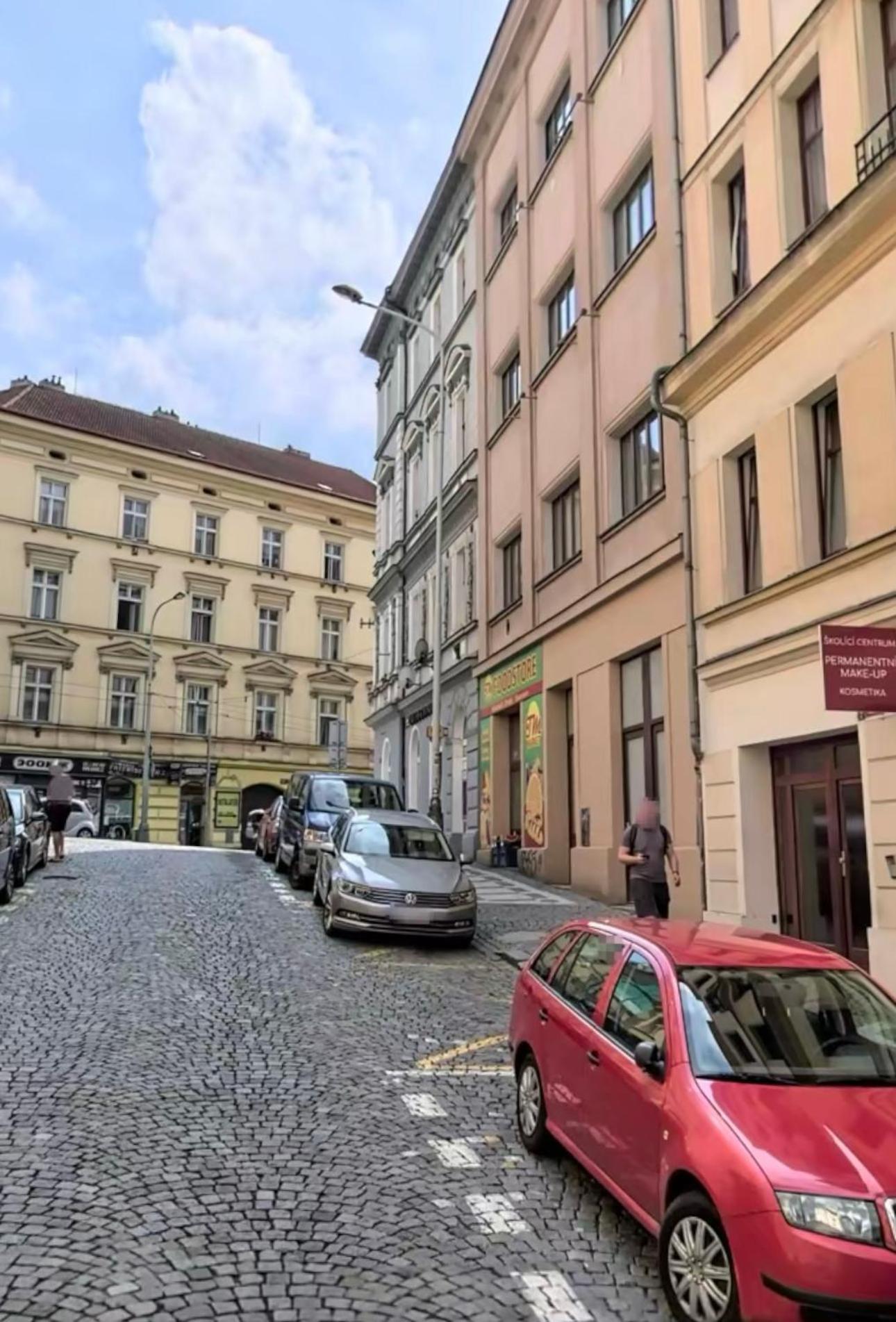 Apartment Cimburkova プラハ エクステリア 写真